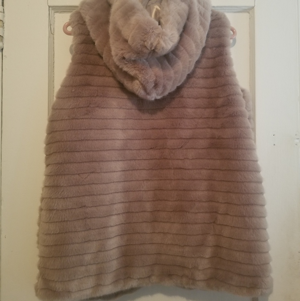 Ashley Stewart Faux Fur Vest in Taupe - Picture 2 of 8